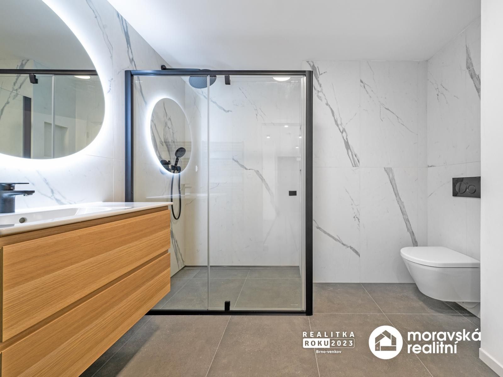 Pronájem bytu 4+kk 115 m² - foto 17
