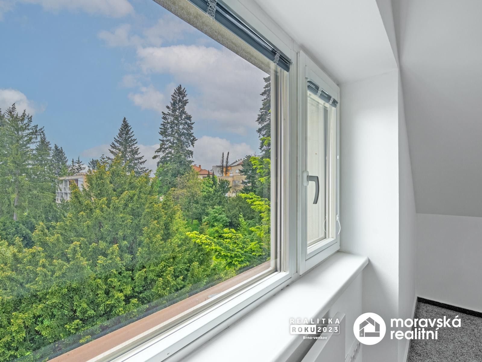 Pronájem bytu 4+kk 115 m² - foto 18