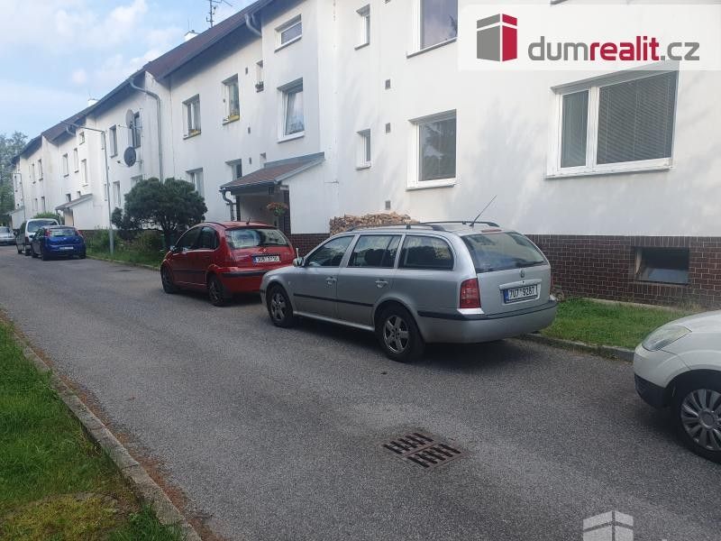Pronájem bytu 3+1 70 m² - foto 1