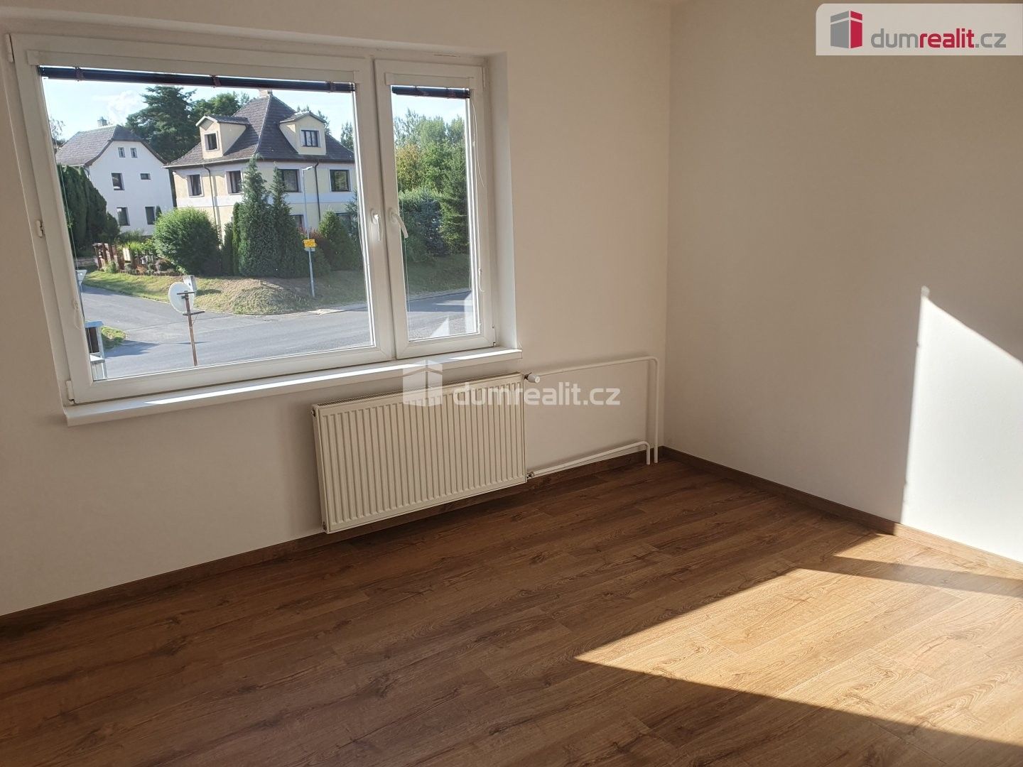 Pronájem bytu 3+1 70 m² - foto 9