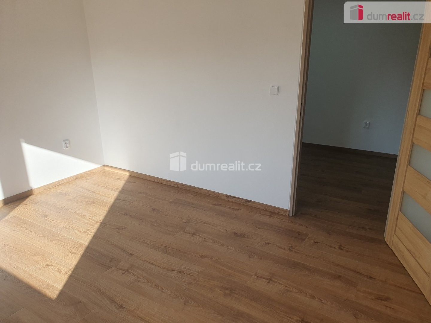 Pronájem bytu 3+1 70 m² - foto 10