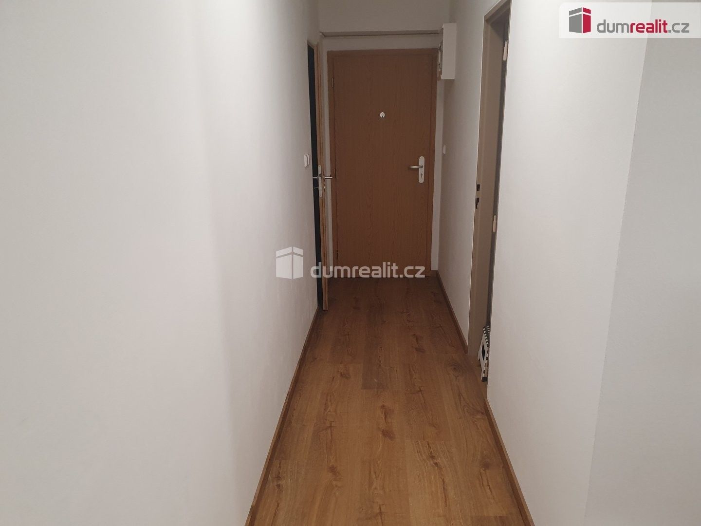 Pronájem bytu 3+1 70 m² - foto 11