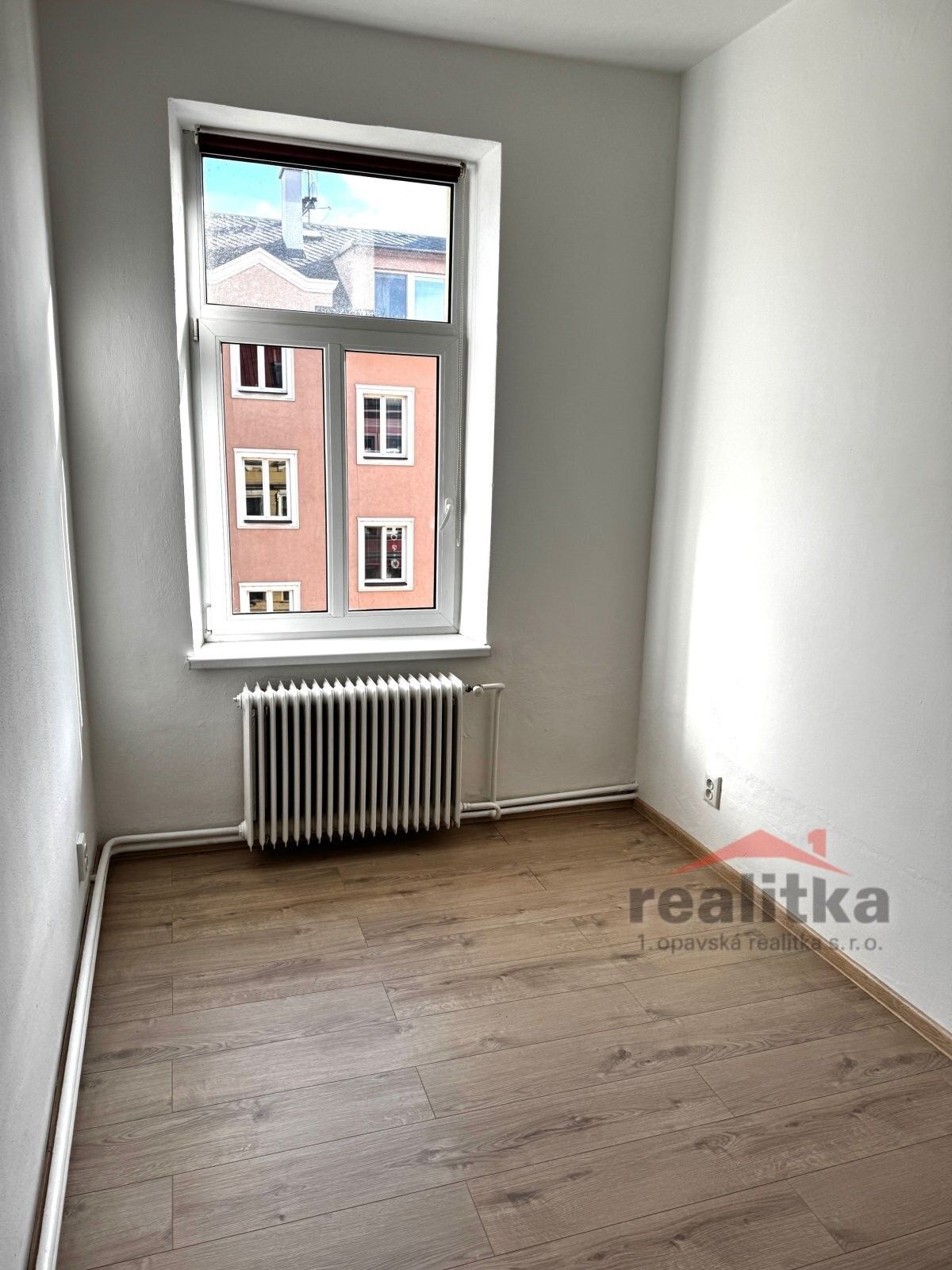 Pronájem bytu 3+1 90 m² - foto 8