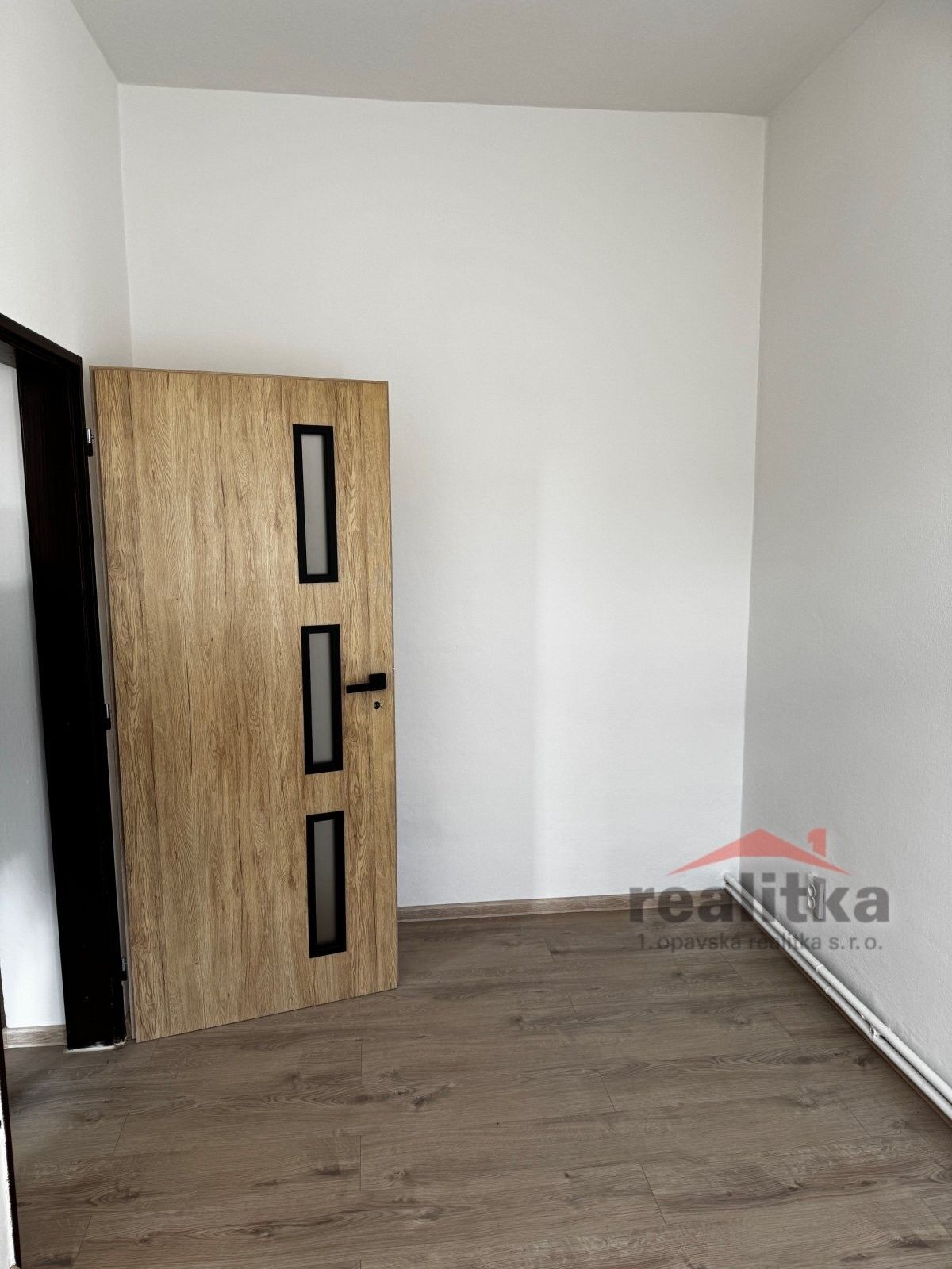 Pronájem bytu 3+1 90 m² - foto 9