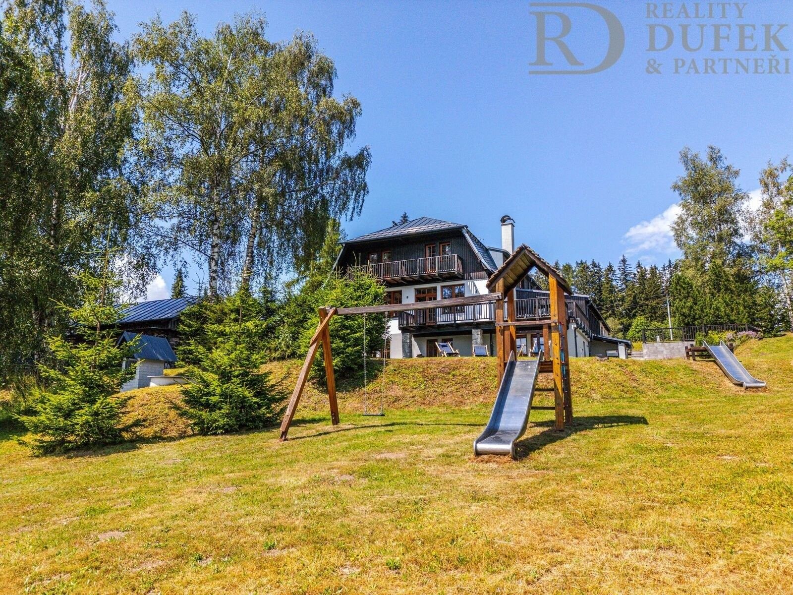 Prodej komerčního prostoru 631 m² - foto 3