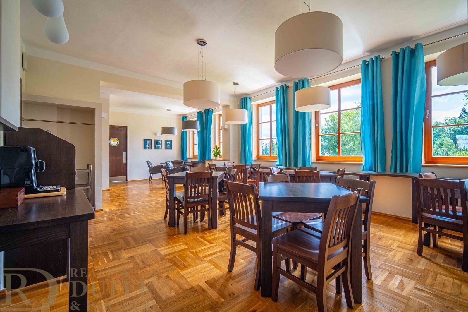 Prodej komerčního prostoru 631 m² - foto 23