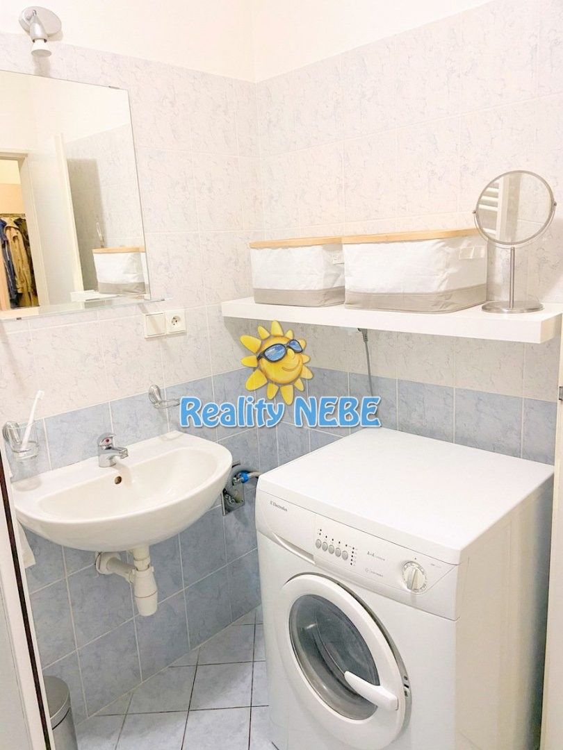 Pronájem bytu 1+kk 35 m² - foto 6