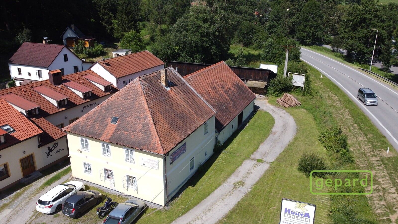 Prodej komerčního prostoru 460 m² - foto 3