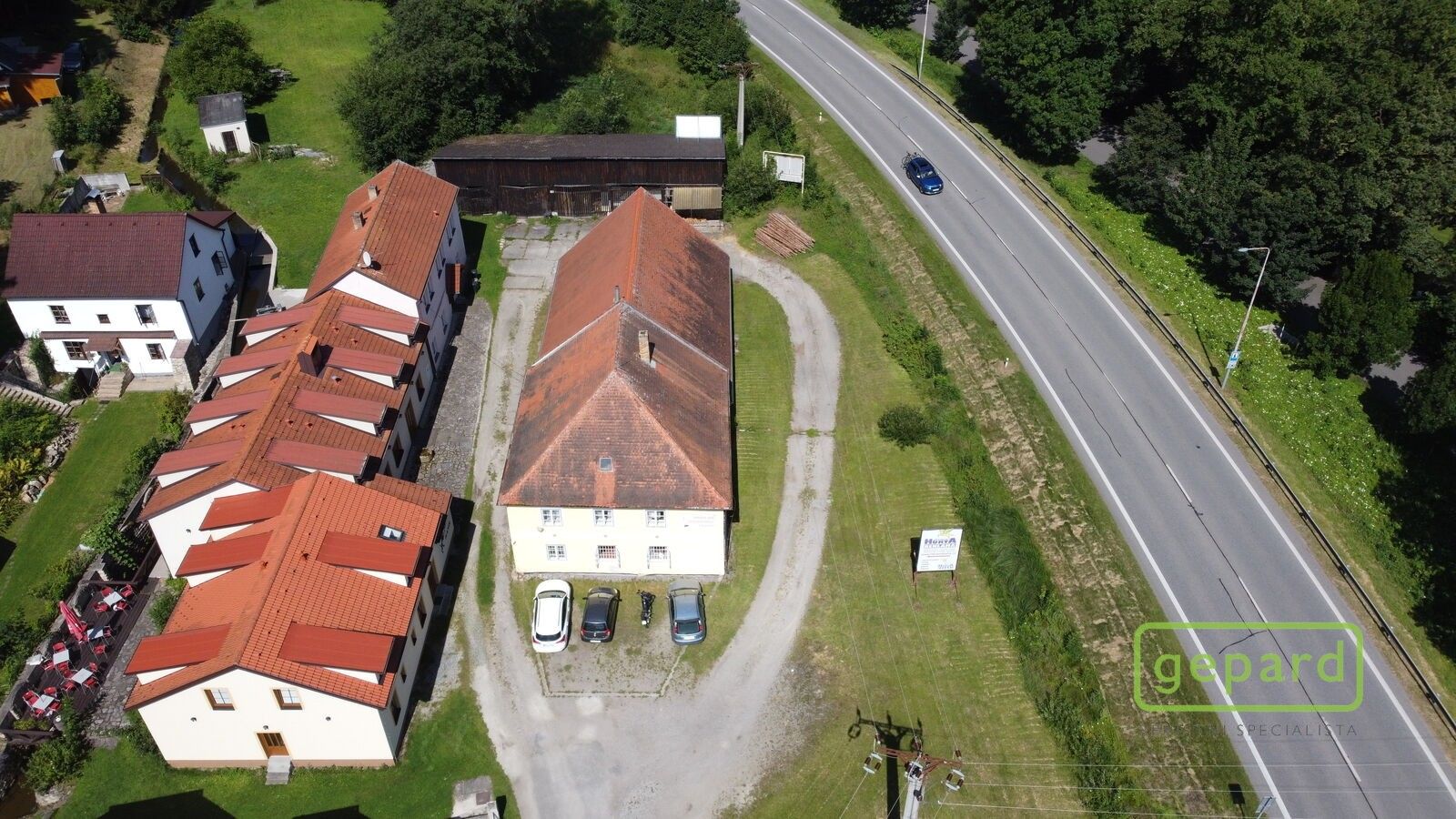 Prodej komerčního prostoru 460 m² - foto 5