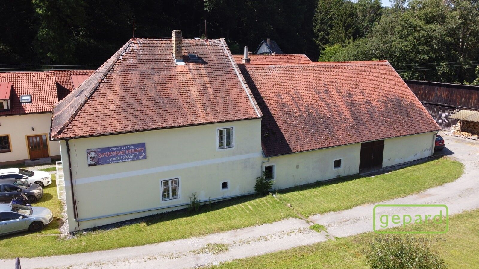 Prodej komerčního prostoru 460 m² - foto 12