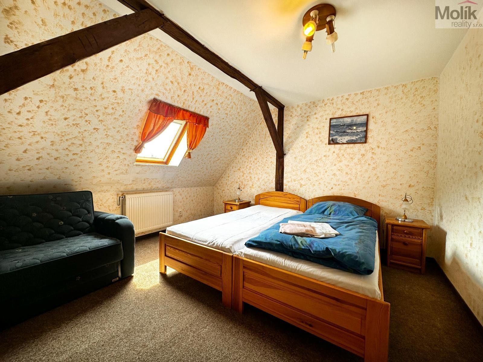 Pronájem komerčního prostoru 980 m² - foto 9