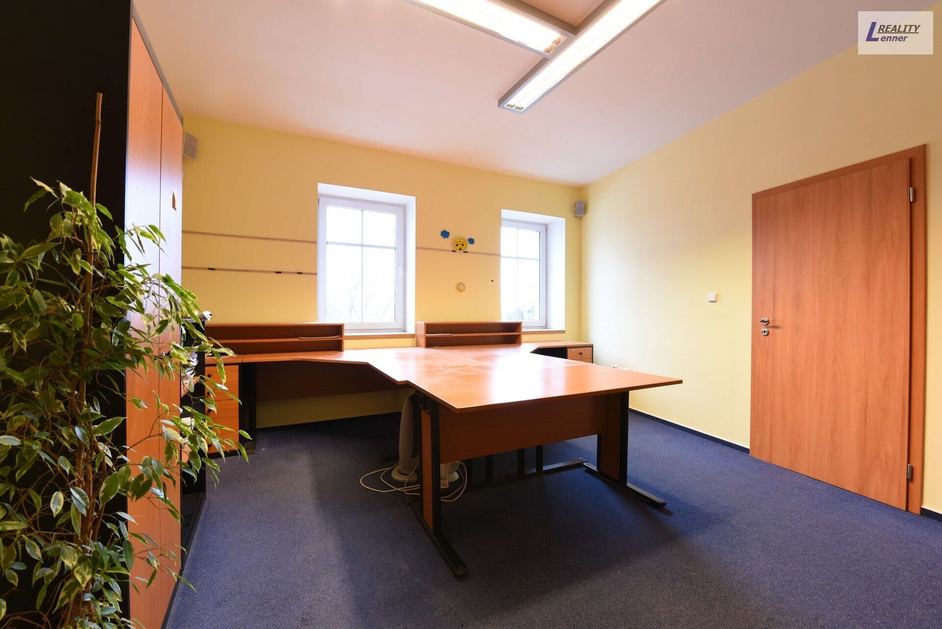 Pronájem komerčního prostoru 173 m² - foto 7