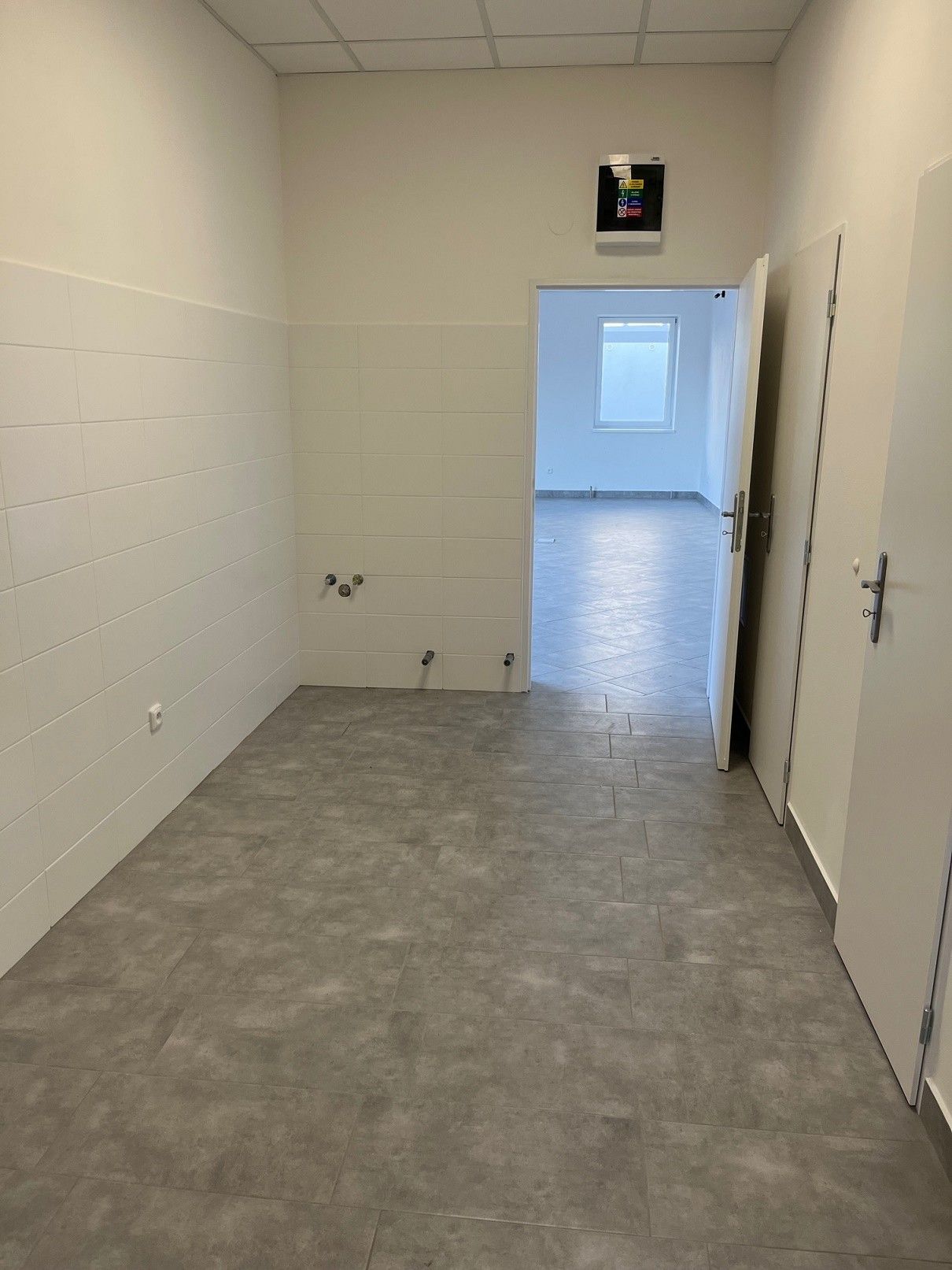 Pronájem komerčního prostoru 79 m² - foto 7