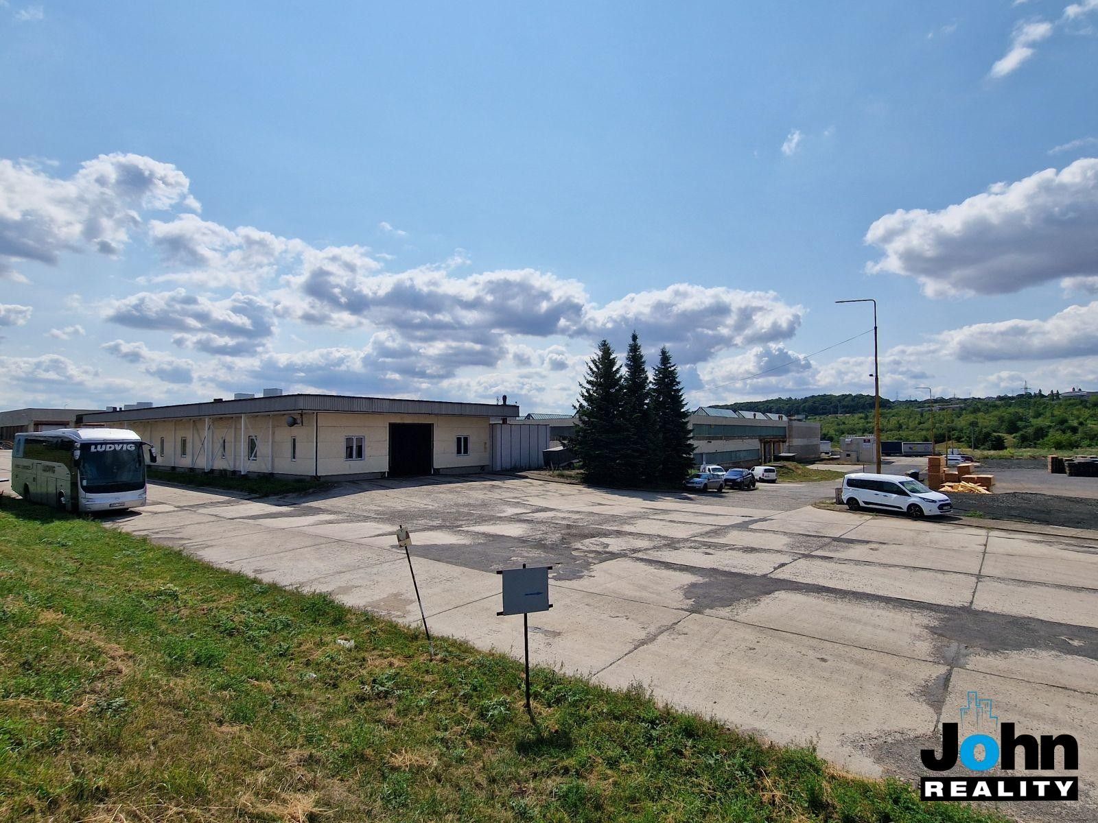 Pronájem komerčního prostoru 300 m² - foto 15