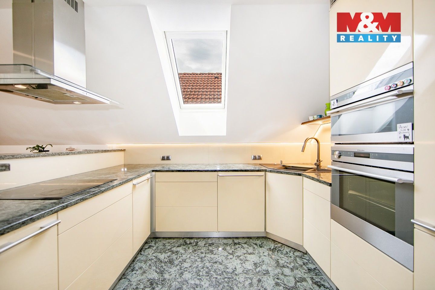 Prodej domu 227 m² - foto 4