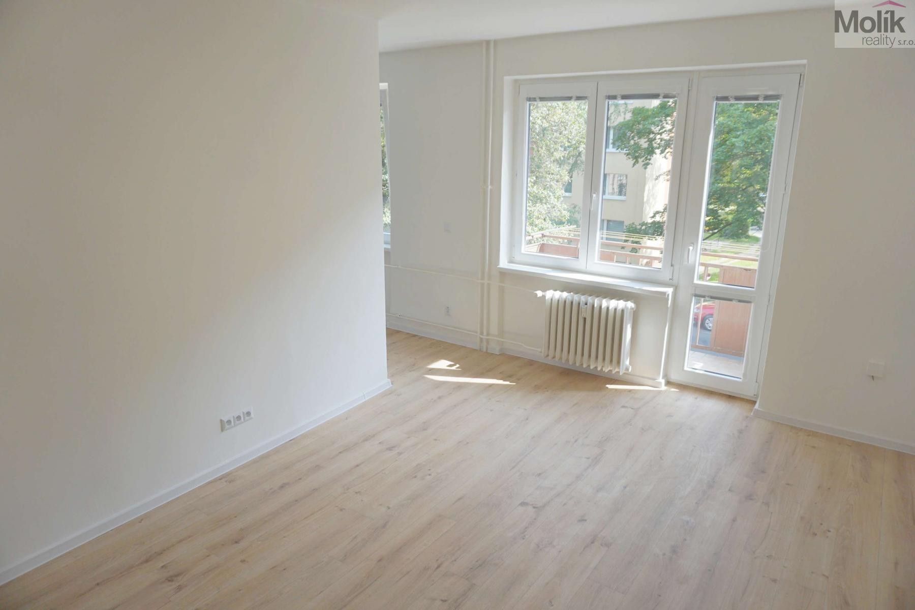 Pronájem bytu 2+1 52 m² - foto 7