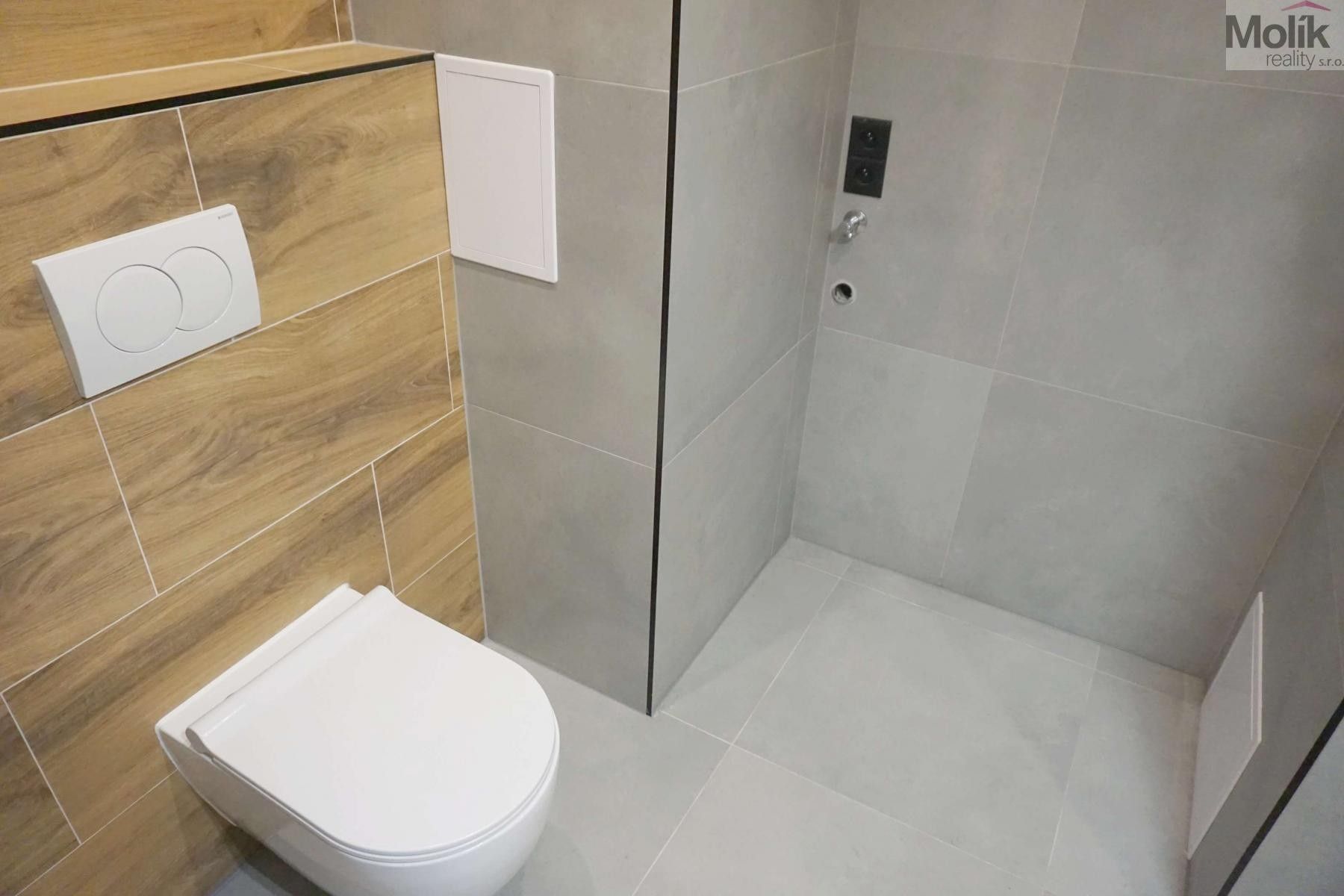 Pronájem bytu 2+1 52 m² - foto 17