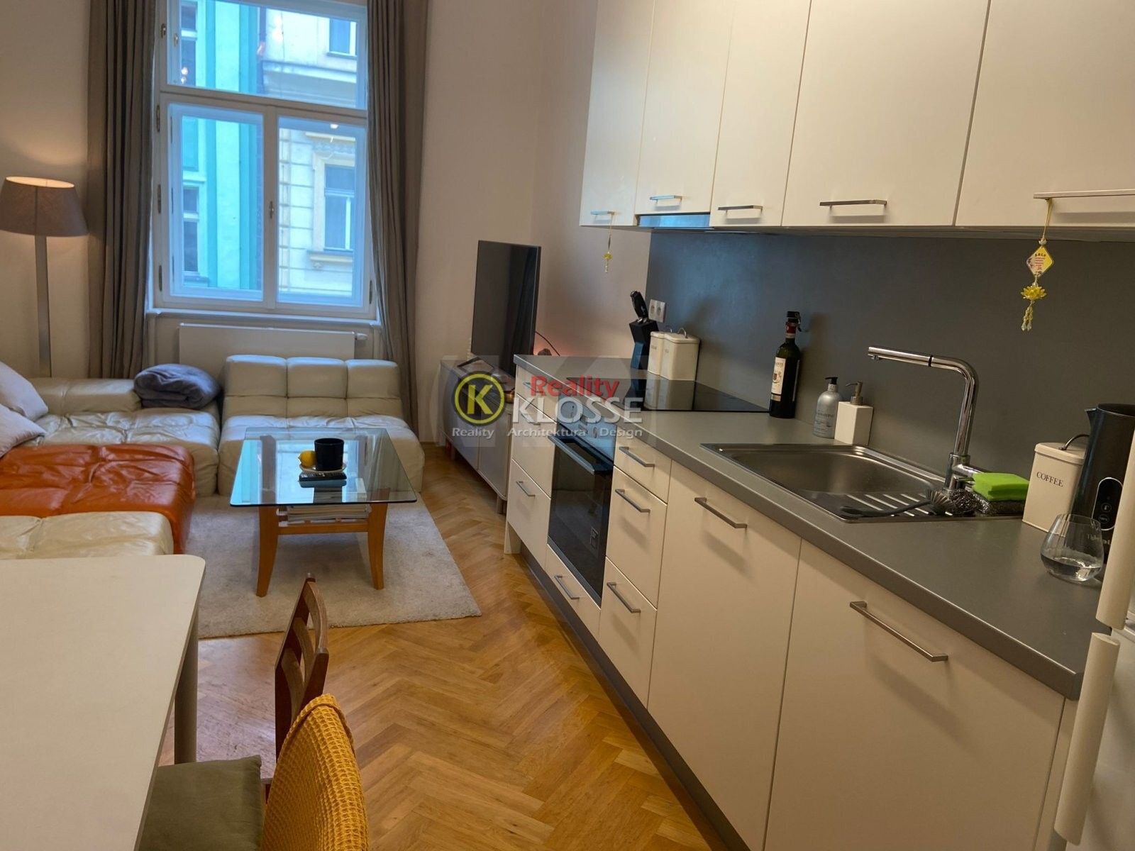 Pronájem bytu 2+kk 84 m² - foto 8