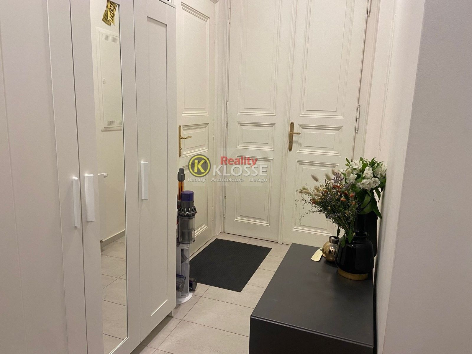 Pronájem bytu 2+kk 84 m² - foto 10