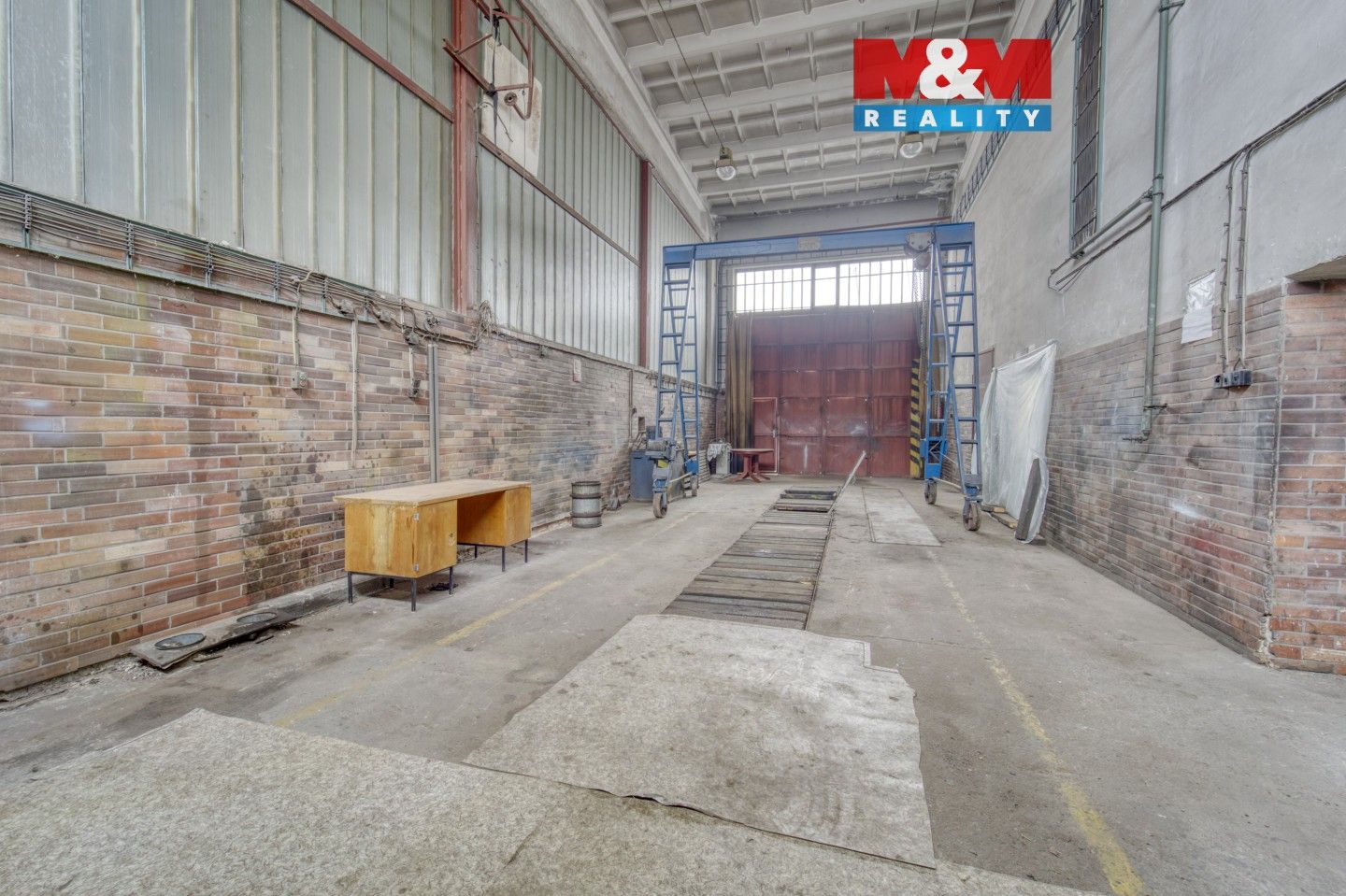 Pronájem komerčního prostoru 89 m² - foto 1