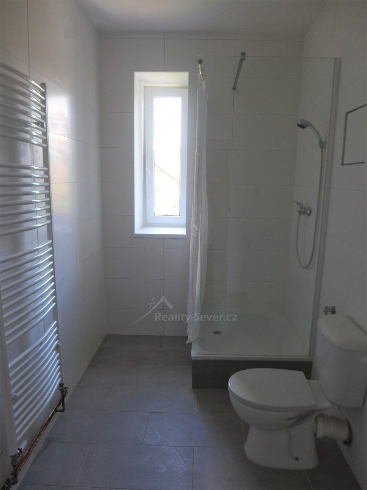 Pronájem bytu 3+1 87 m² - foto 8