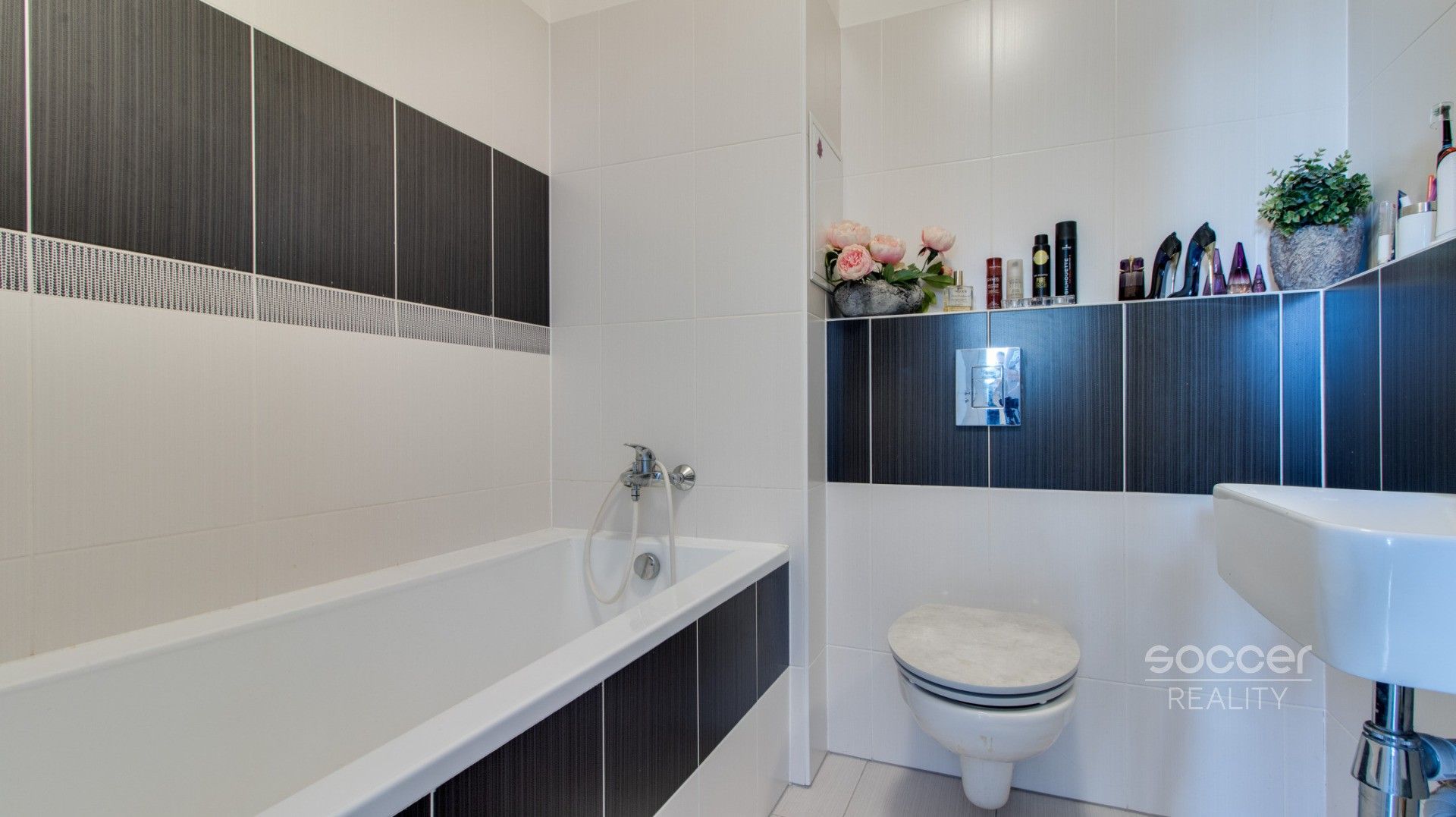 Pronájem bytu 2+kk 41 m² - foto 6