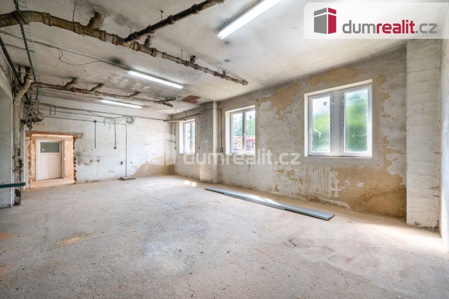 Pronájem komerčního prostoru 110 m² - foto 5