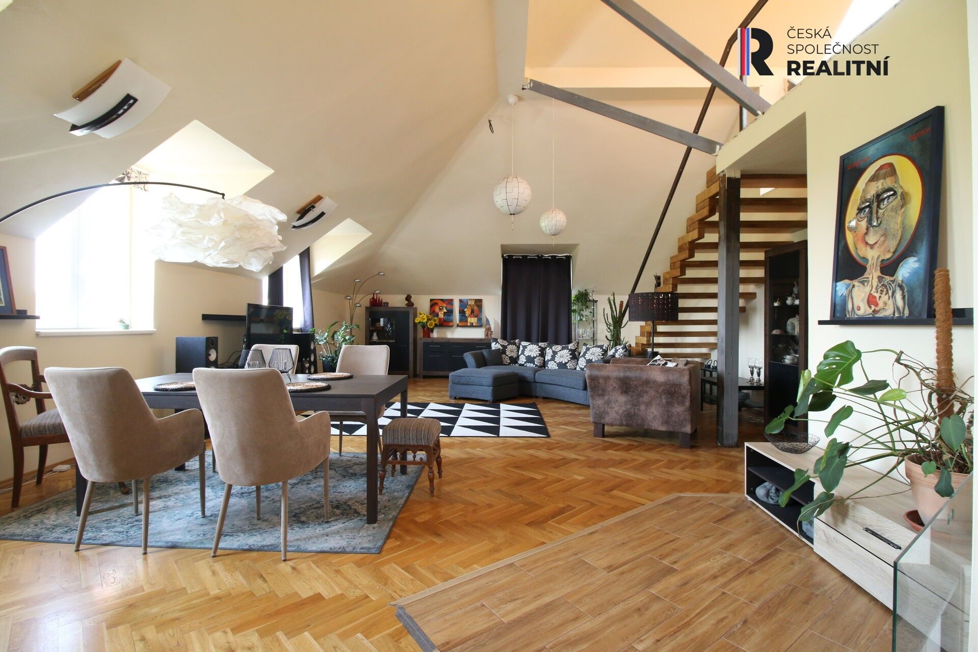 Prodej domu 705 m² - foto 2