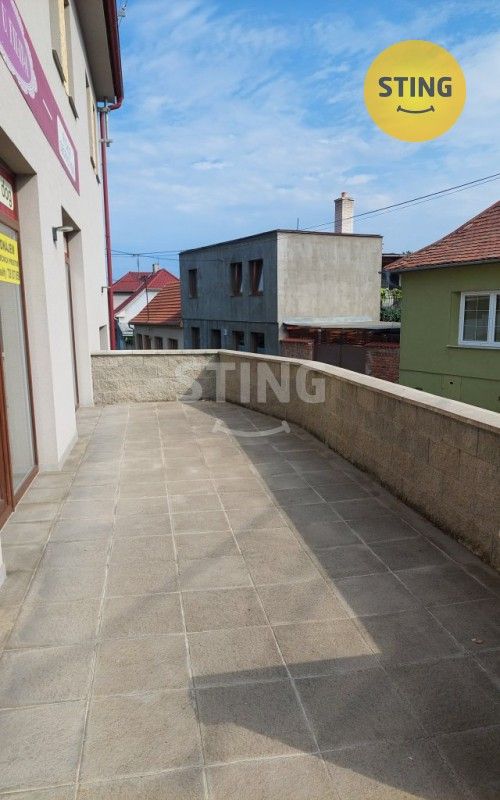 Pronájem komerčního prostoru 108 m² - foto 3