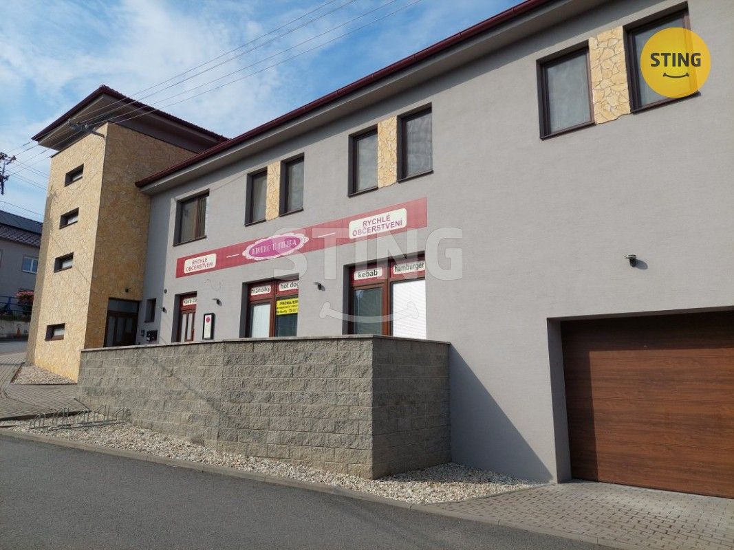 Pronájem komerčního prostoru 108 m² - foto 2