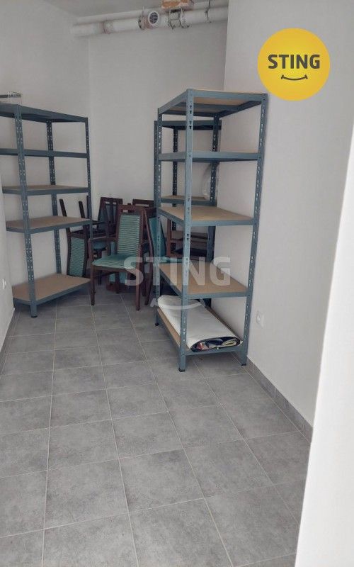 Pronájem komerčního prostoru 108 m² - foto 13