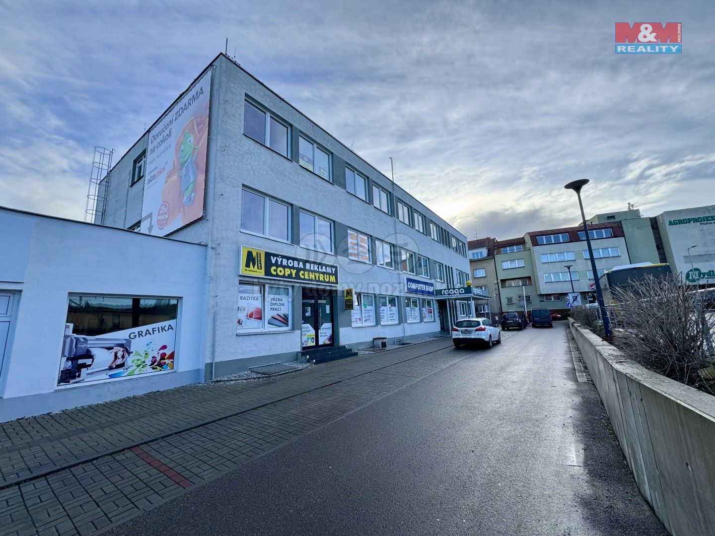 Pronájem komerčního prostoru 34 m² - foto 1