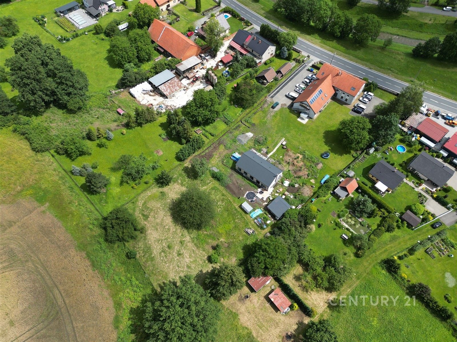 Prodej pozemku 1855 m² - foto 2