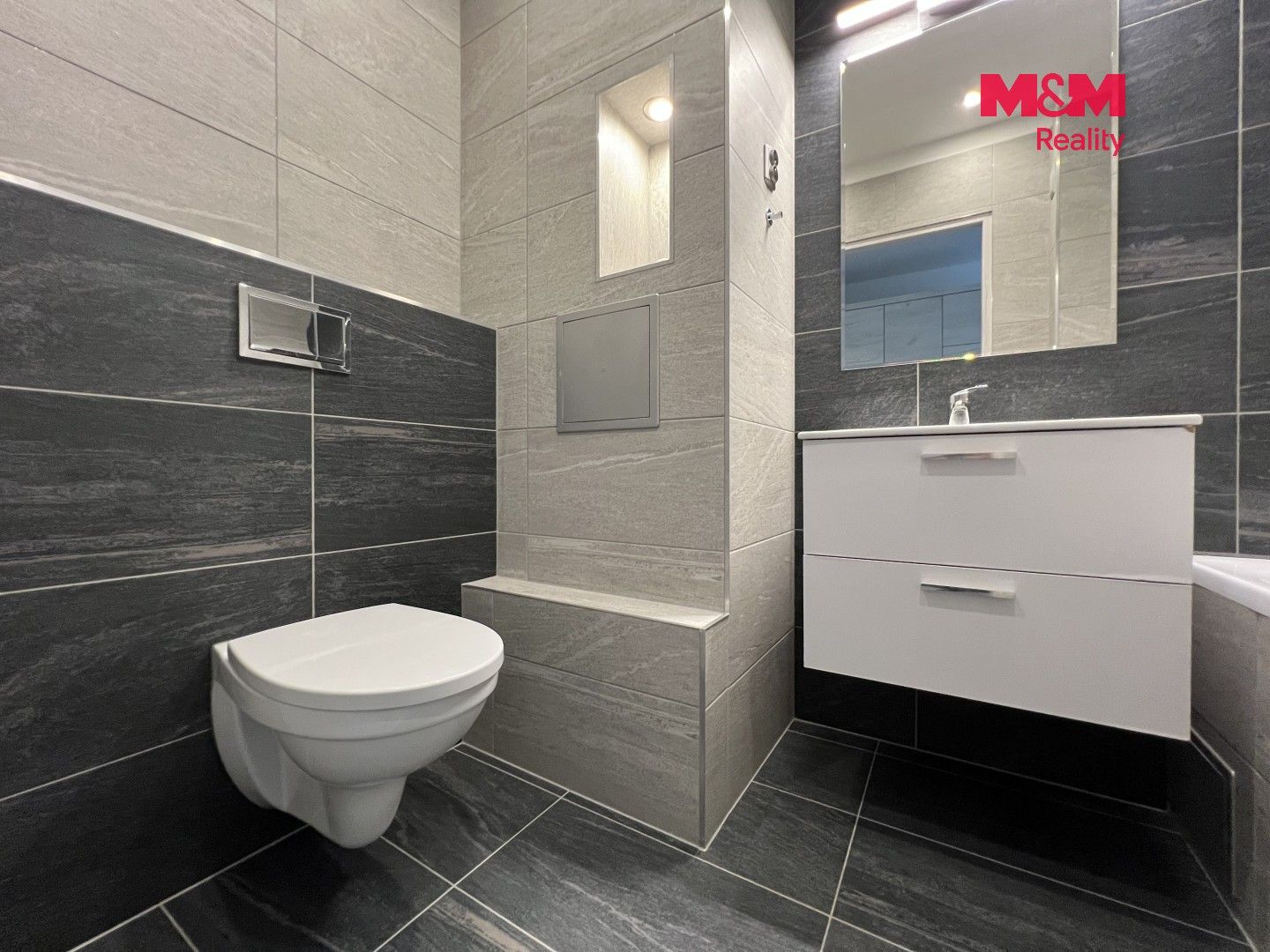 Pronájem bytu 3+kk 56 m² - foto 8