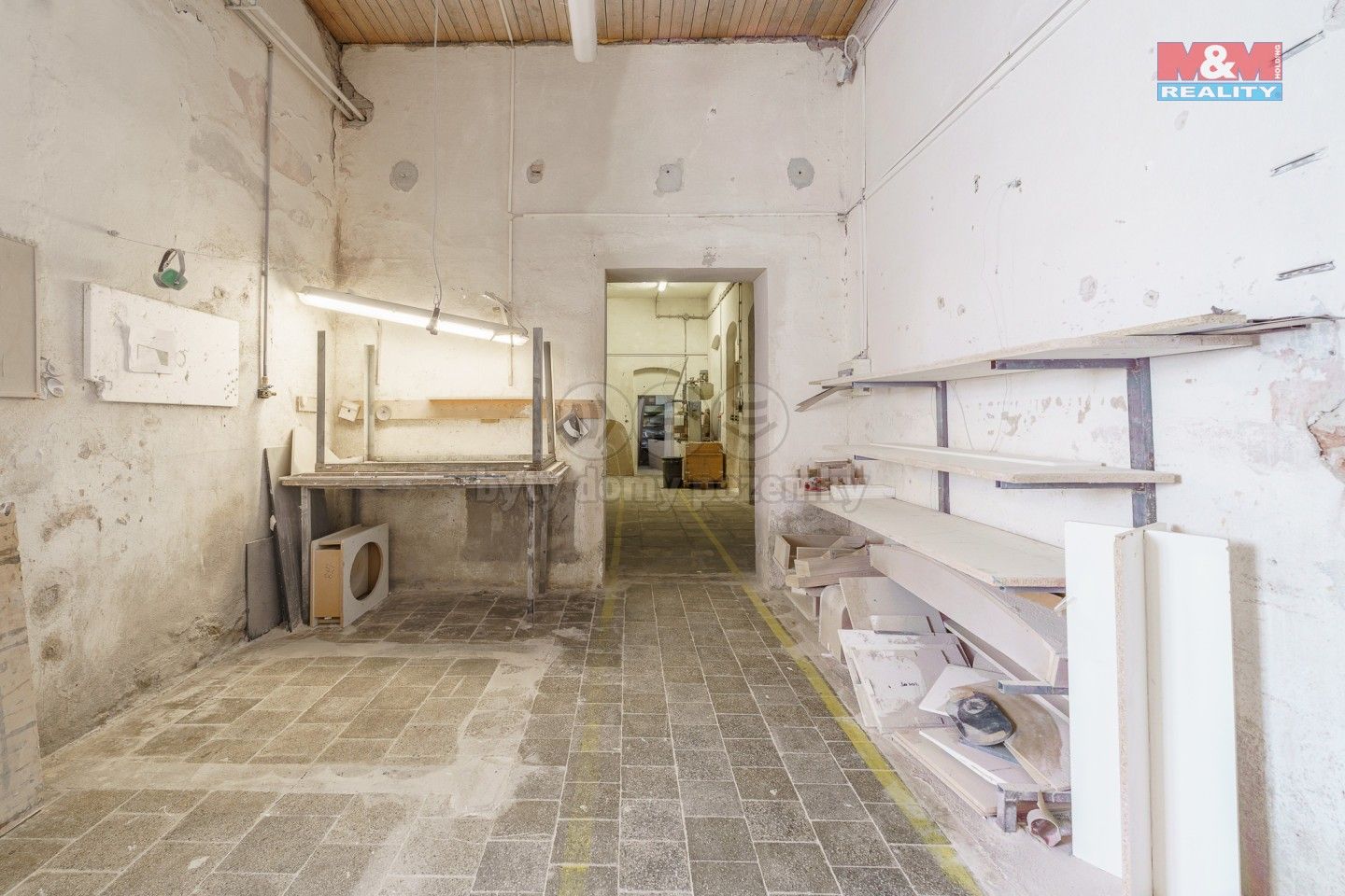 Prodej komerčního prostoru 2100 m² - foto 17