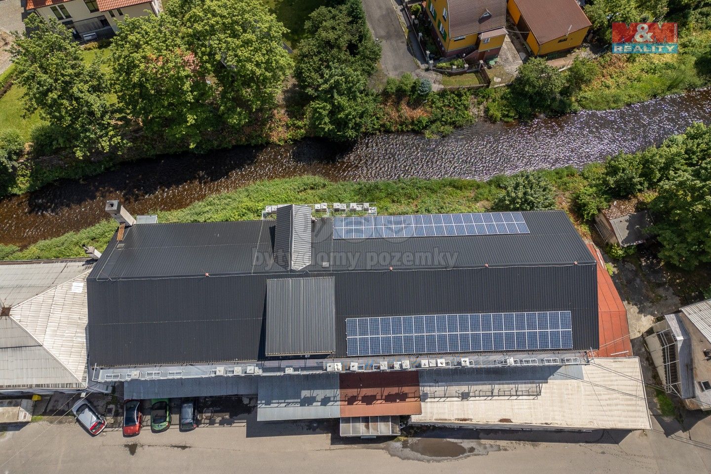 Prodej komerčního prostoru 2100 m² - foto 33