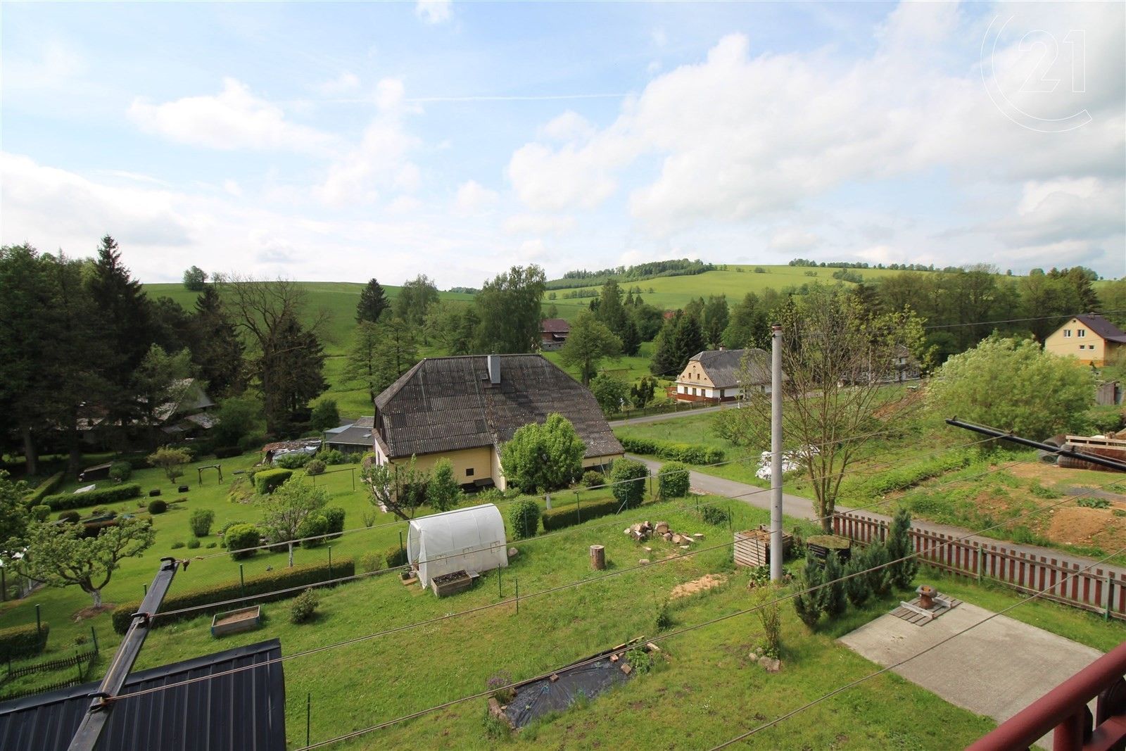 Prodej komerčního prostoru 118 m² - foto 1