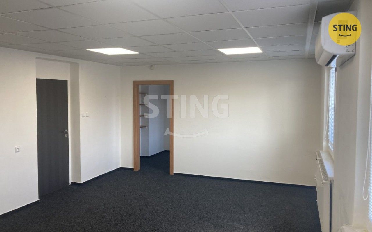 Pronájem komerčního prostoru 47 m² - foto 6