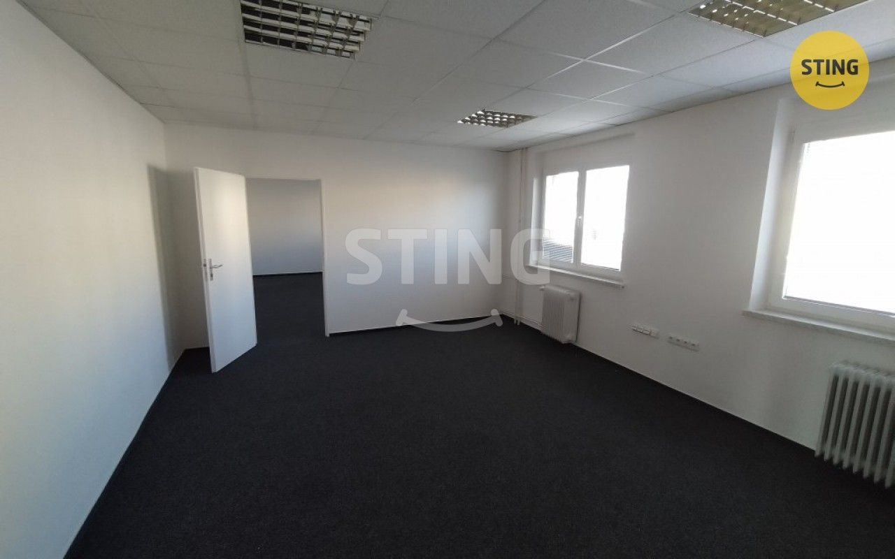 Pronájem komerčního prostoru 47 m² - foto 13