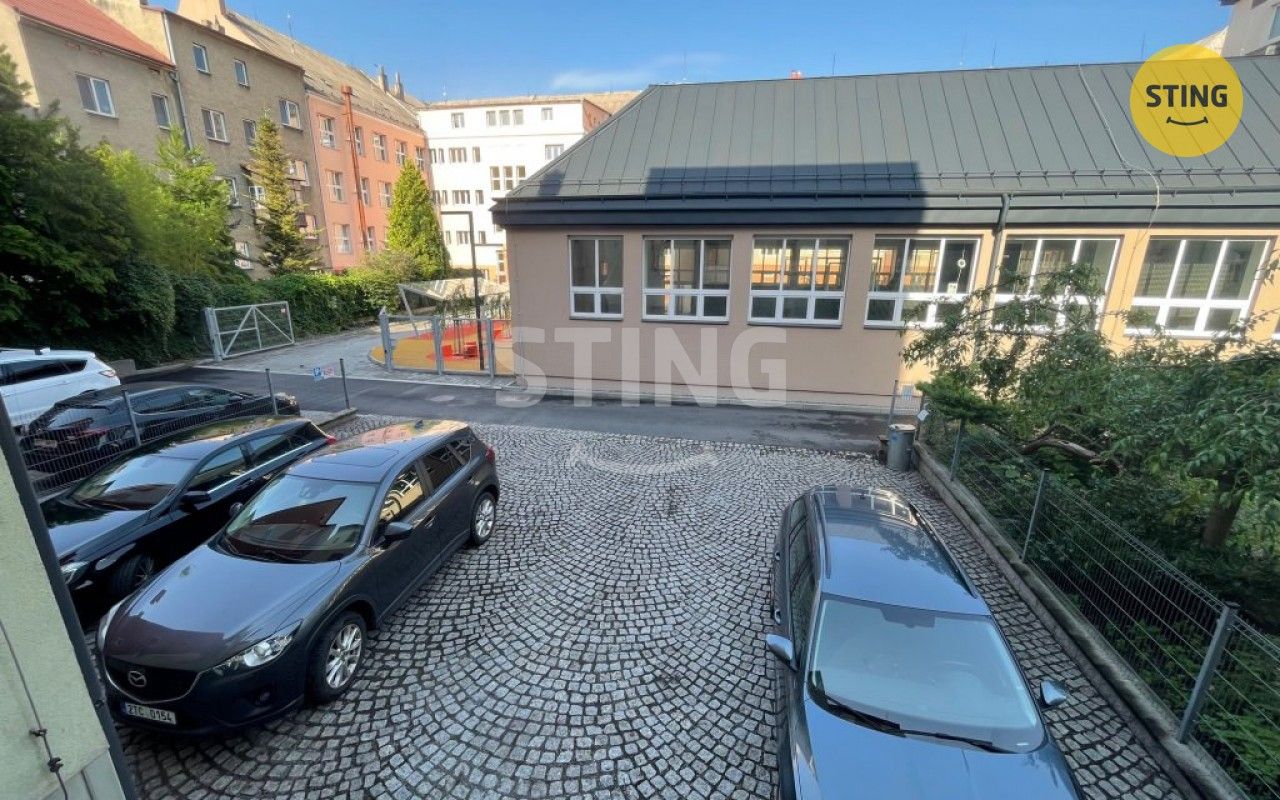 Pronájem komerčního prostoru 108 m² - foto 18