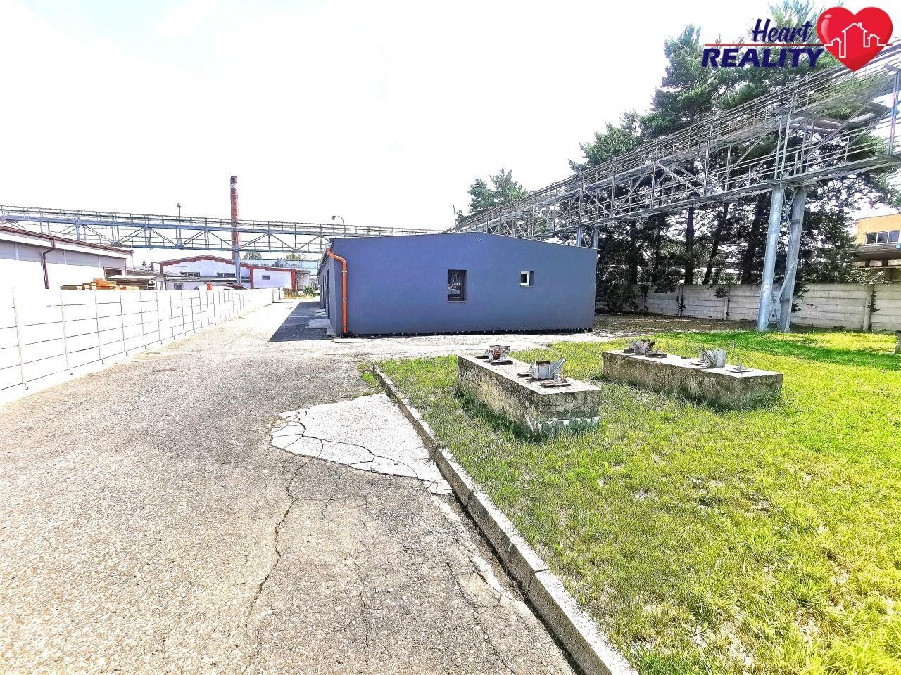 Pronájem komerčního prostoru 157 m² - foto 3