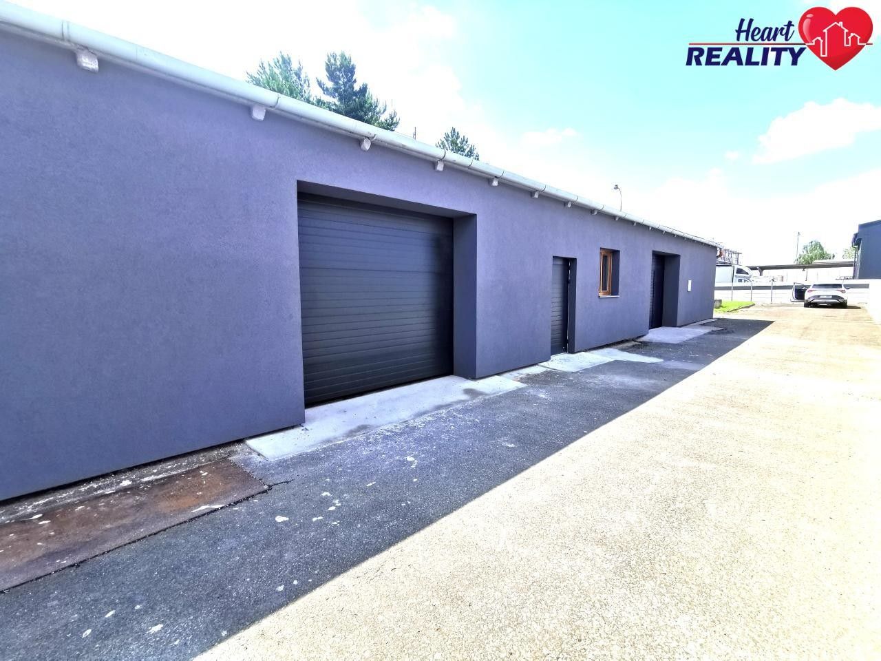 Pronájem komerčního prostoru 61 m² - foto 2