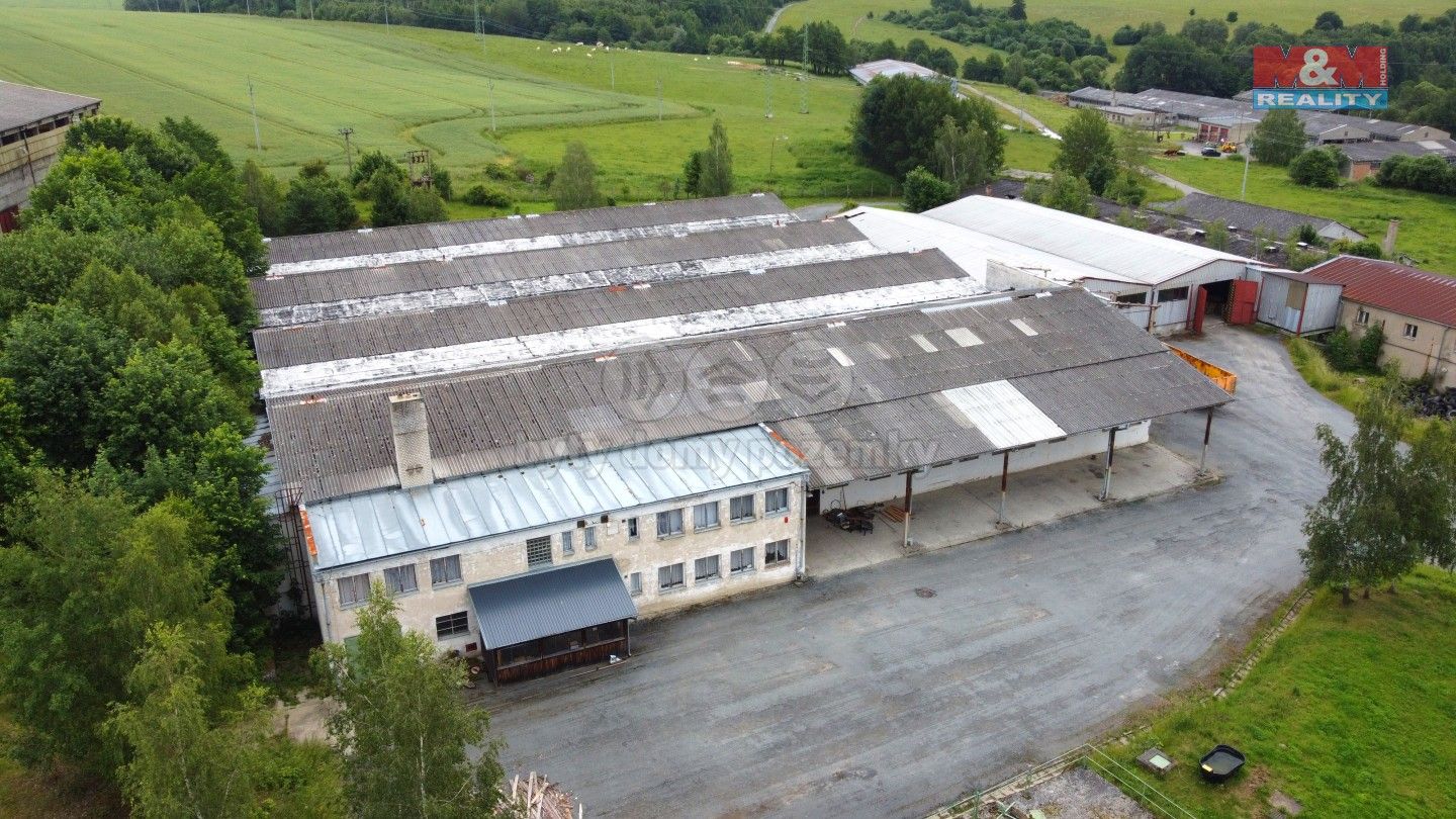 Prodej komerčního prostoru 1200 m² - foto 1