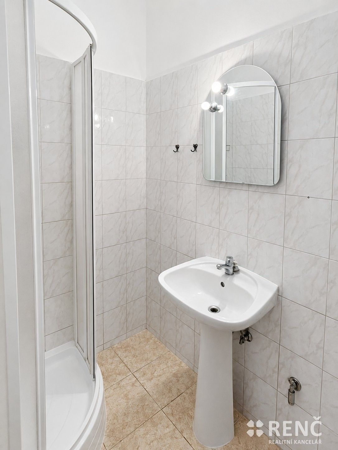 Pronájem bytu 2+kk 52 m² - foto 3