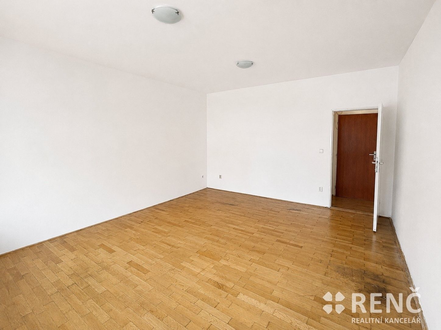 Pronájem bytu 2+kk 52 m² - foto 7