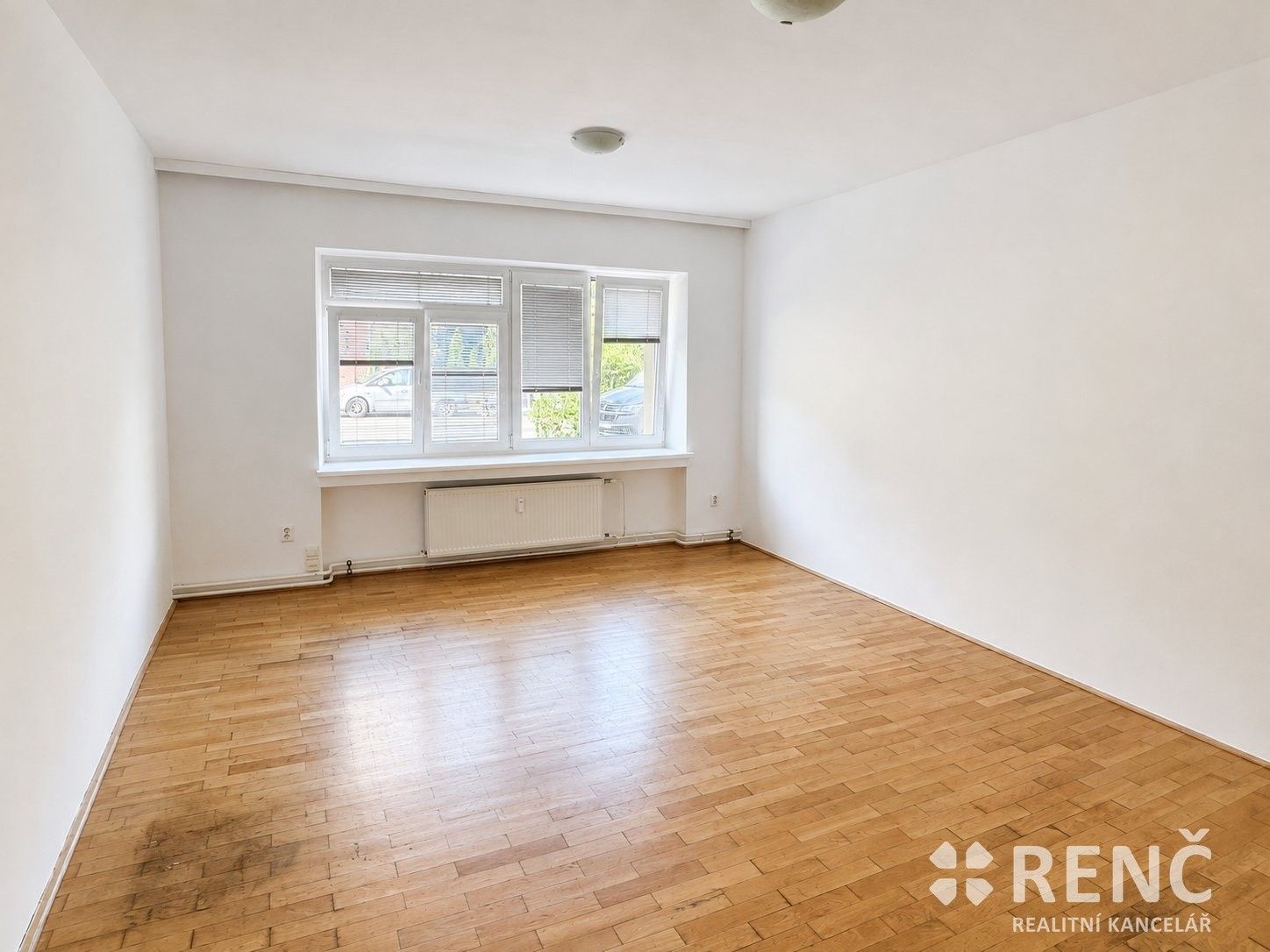Pronájem bytu 2+kk 52 m² - foto 6