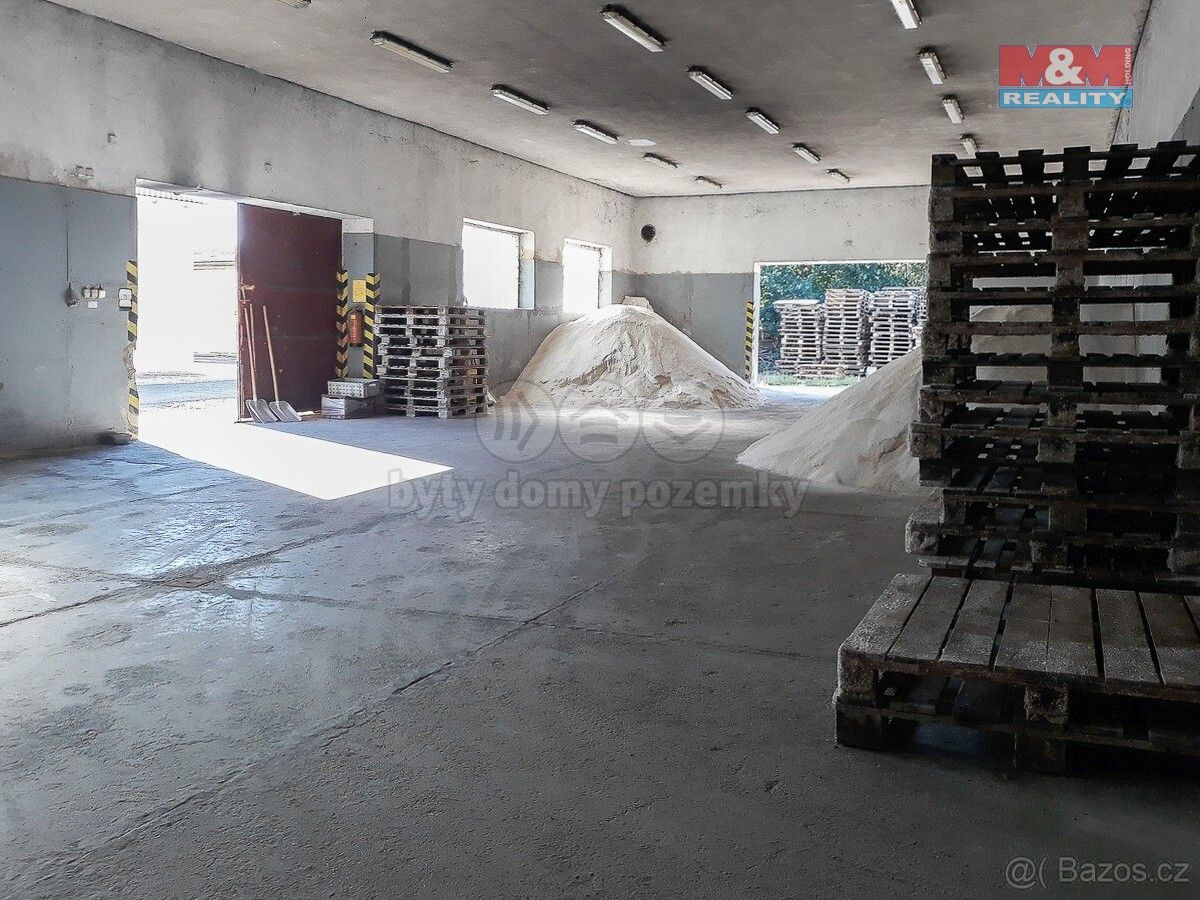 Prodej komerčního prostoru 9209 m² - foto 14