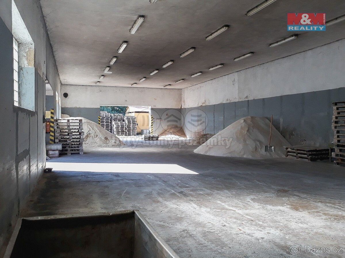 Prodej komerčního prostoru 9209 m² - foto 13