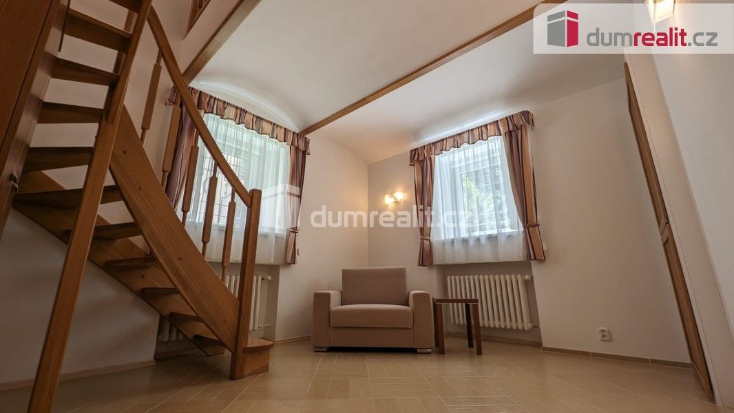 Prodej bytu 3+1 90 m² - foto 2