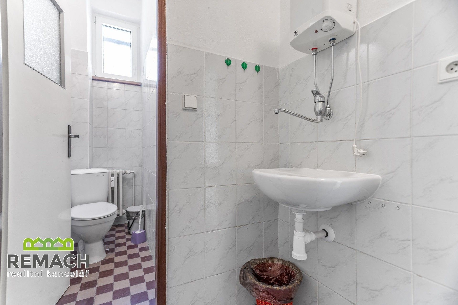 Pronájem komerčního prostoru 113 m² - foto 6